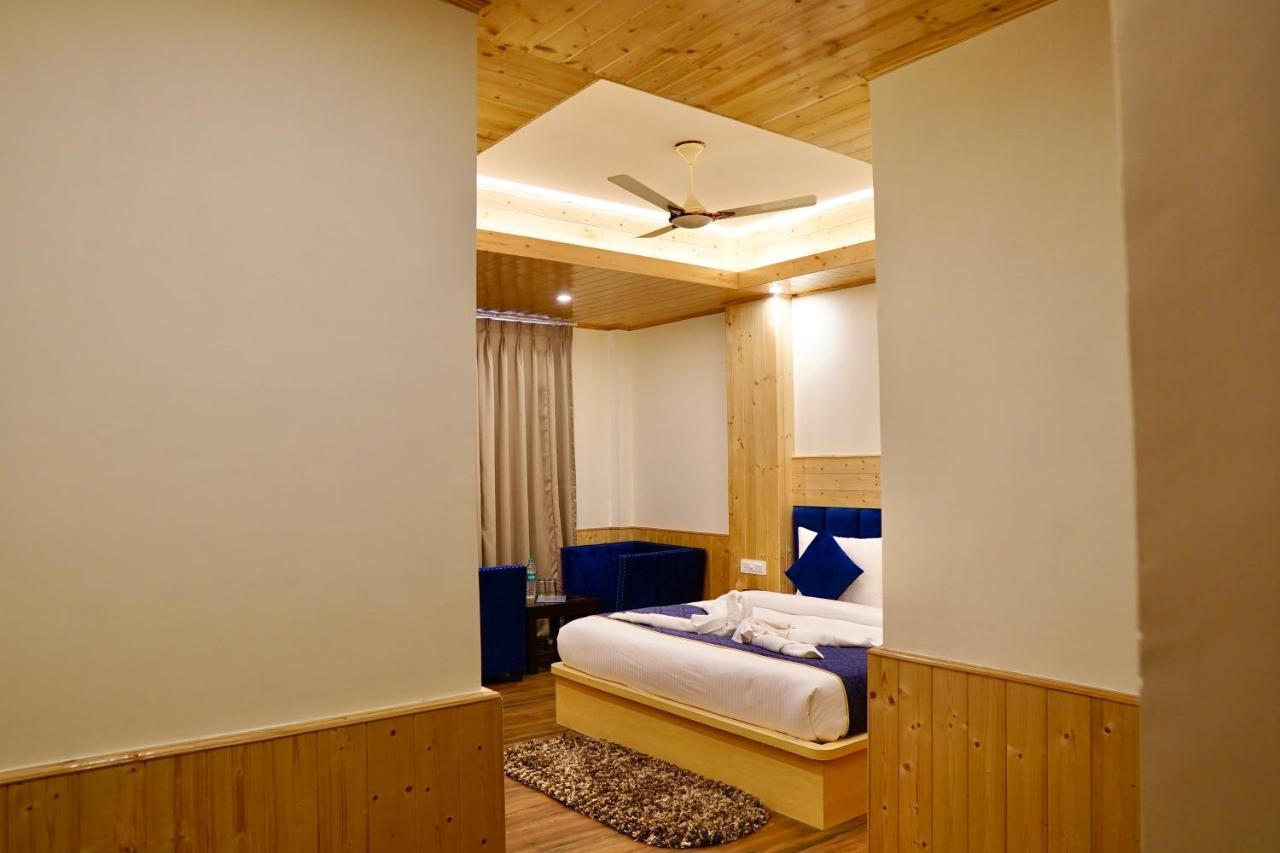 North Deodar Avenue, Manali Eksteriør bilde